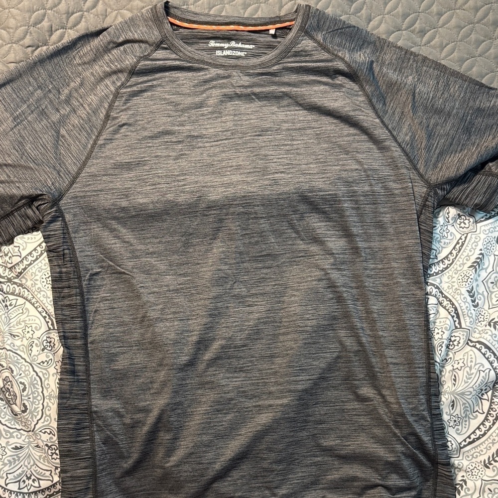 Tommy Bahama Men's Charcoal Heather Short Sleeve Tee